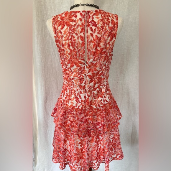 BCBG!! Orange and White Lace Sleeveless Dress by BCBGeneration Size 6 - Picture 2 of 15